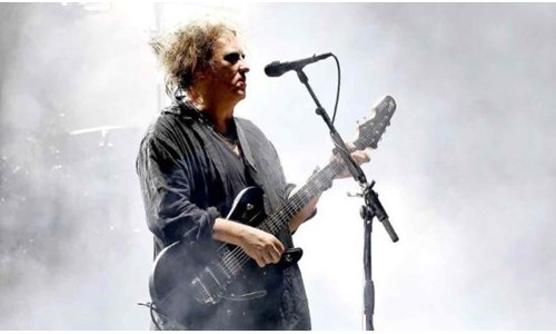 THE CURE'DAN 16 YIL SONRA TEKLİ GELİYOR